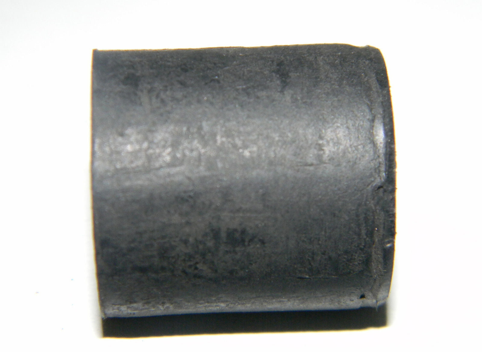 3/4" RUBBER GROMMET Mount Dampener Silent Block Cafe Racer Triumph Harley Morini - MotoRaider