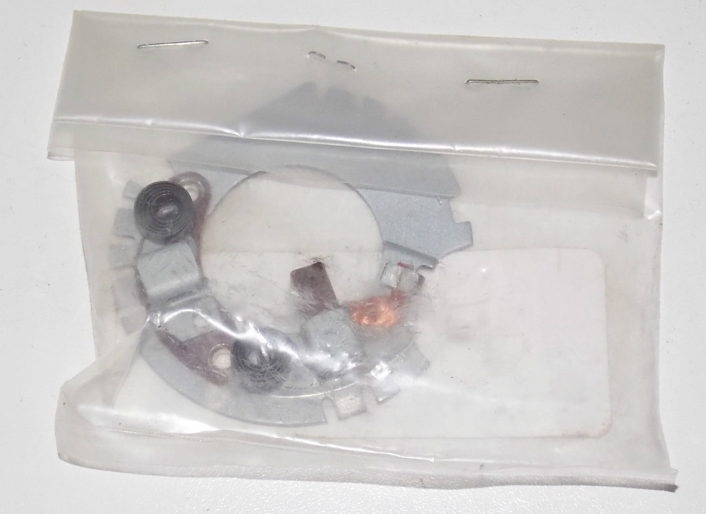 NOS Yamaha 1987 2005 Phazer Big Bear Moto-4 XLV BRUSH HOLDER Part 8L6-81840-50 - MotoRaider