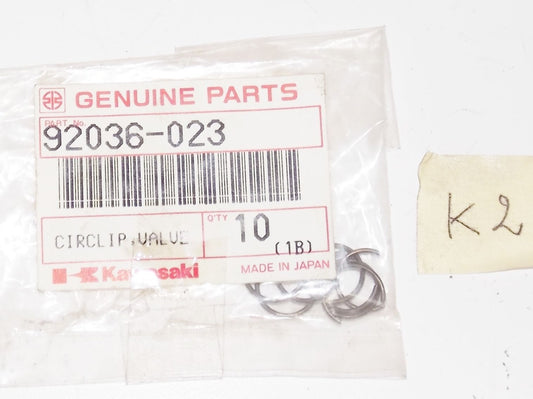 NOS OEM Kawasaki 1973 2012 Z1 KZ900 KZ1000 KL600 KX60 KX80 TWO CIRCLIP 92036-023 - MotoRaider