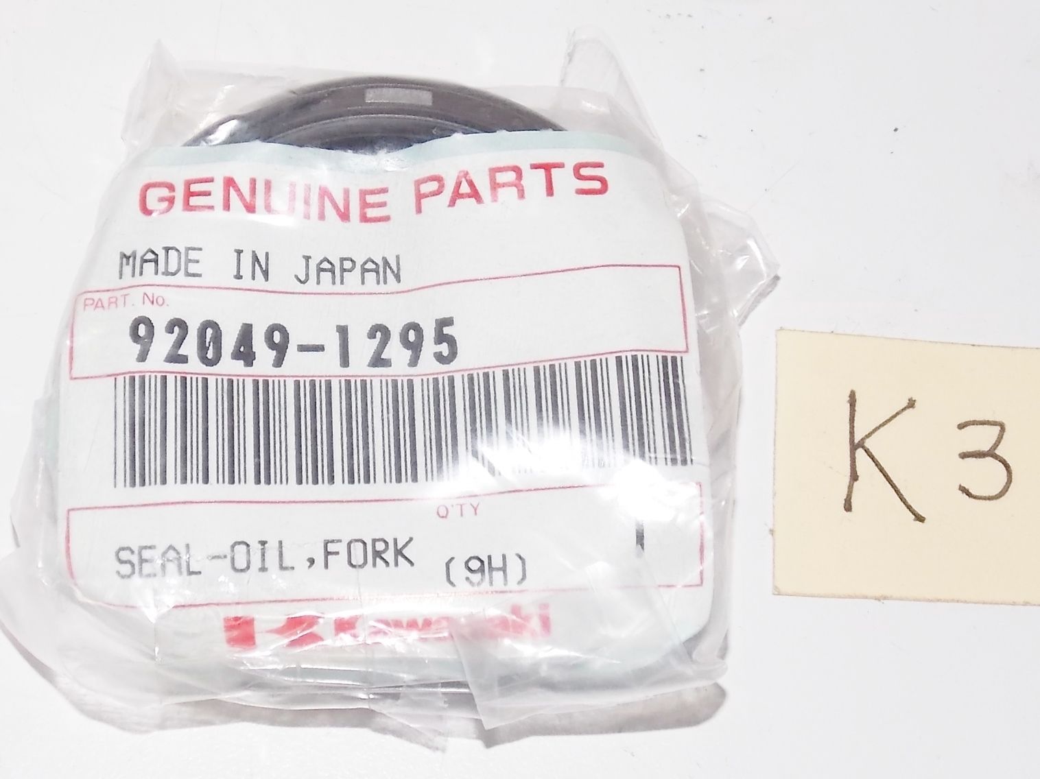 NOS KAWASAKI 1981 1992 KZ1000 KZ1100 KX250 KX500 KDX200 FORK OIL SEAL 92049-1295 - MotoRaider