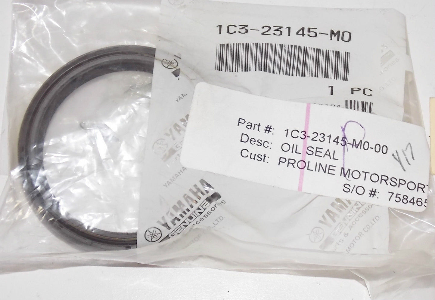 NOS YAMAHA 1990 1991 1995 2000 2003 2011 YZ250 YZ125 YZ450 OIL SEAL 1C3-23145-M0 - MotoRaider