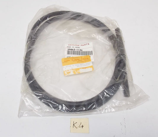 NOS NEW OEM KAWASAKI 1984 2005 ZX900 VN900 ZG1000 VN700 5.5X10.5 HOSE 39062-1144 - MotoRaider