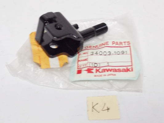 NOS OEM KAWASAKI 1981 1982 1983 KZ1100 FOOT PEG STAND BRACKET HOLDER 34003-1091 - MotoRaider