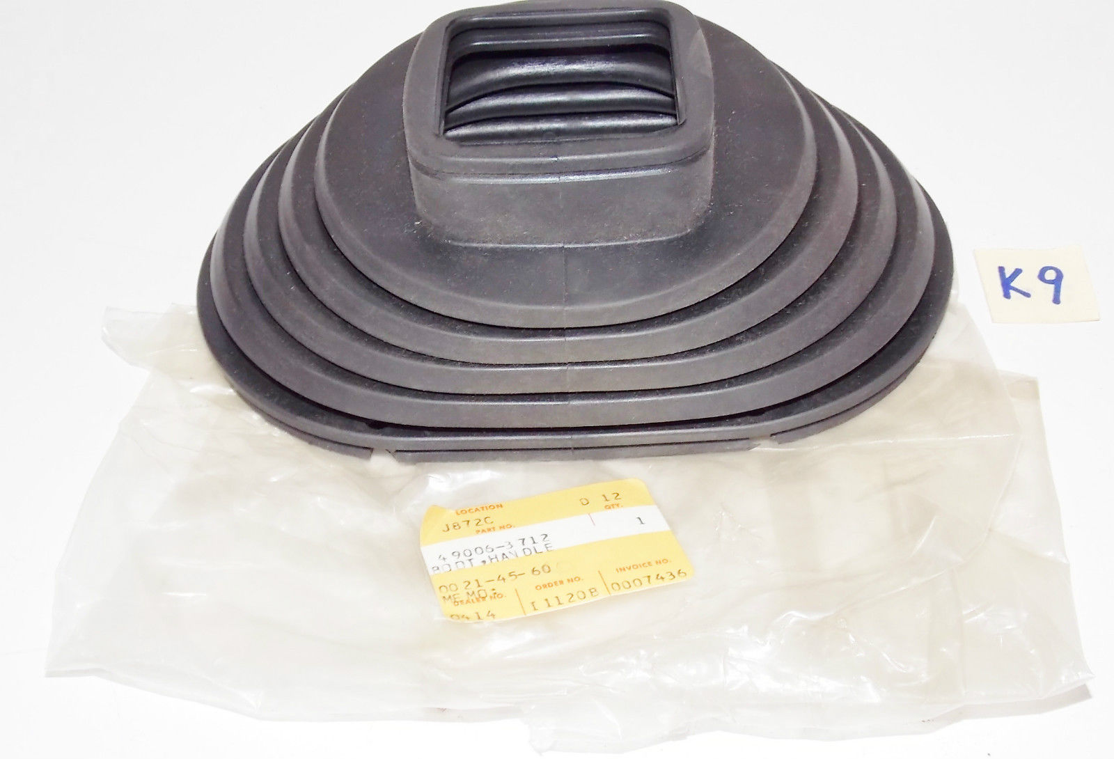 NOS KAWASKI JET SKI 1989 1990 1991 1992 JB650 HANDLEBAR RUBBER BOOT 49006-3712 - MotoRaider