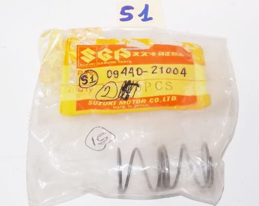 SUZUKI 1978 1981 1985 1990 1996 SP370 GN400 LS650 DR350 DR650 SPRING 09440-21004 - MotoRaider