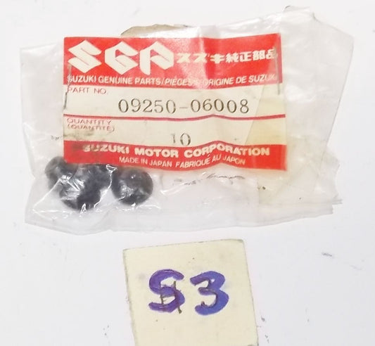 SUZUKI 1983 2011 GR650 GS550 GSX-R1100 VS800 VZ800 GSX750 BOLT CAP 09250-06008 - MotoRaider