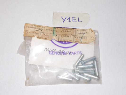 NOS NEW OEM YAMAHA HINGE PIN 1969-98 90243-05002 SL338 GP396 EW643 SW433B TW433F - MotoRaider