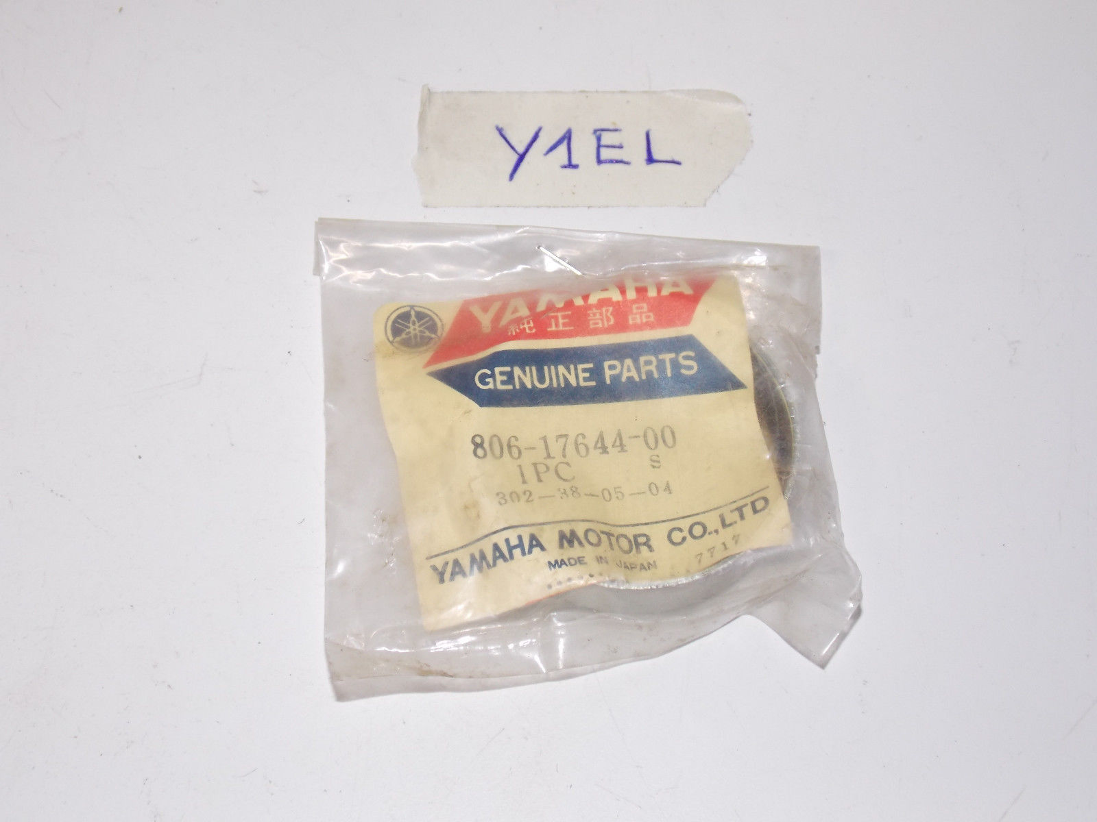NOS YAMAHA  SPRING SEAT 1969-77 806-17644 SL 338 396 GP 292 396 338 433B EL 433B - MotoRaider