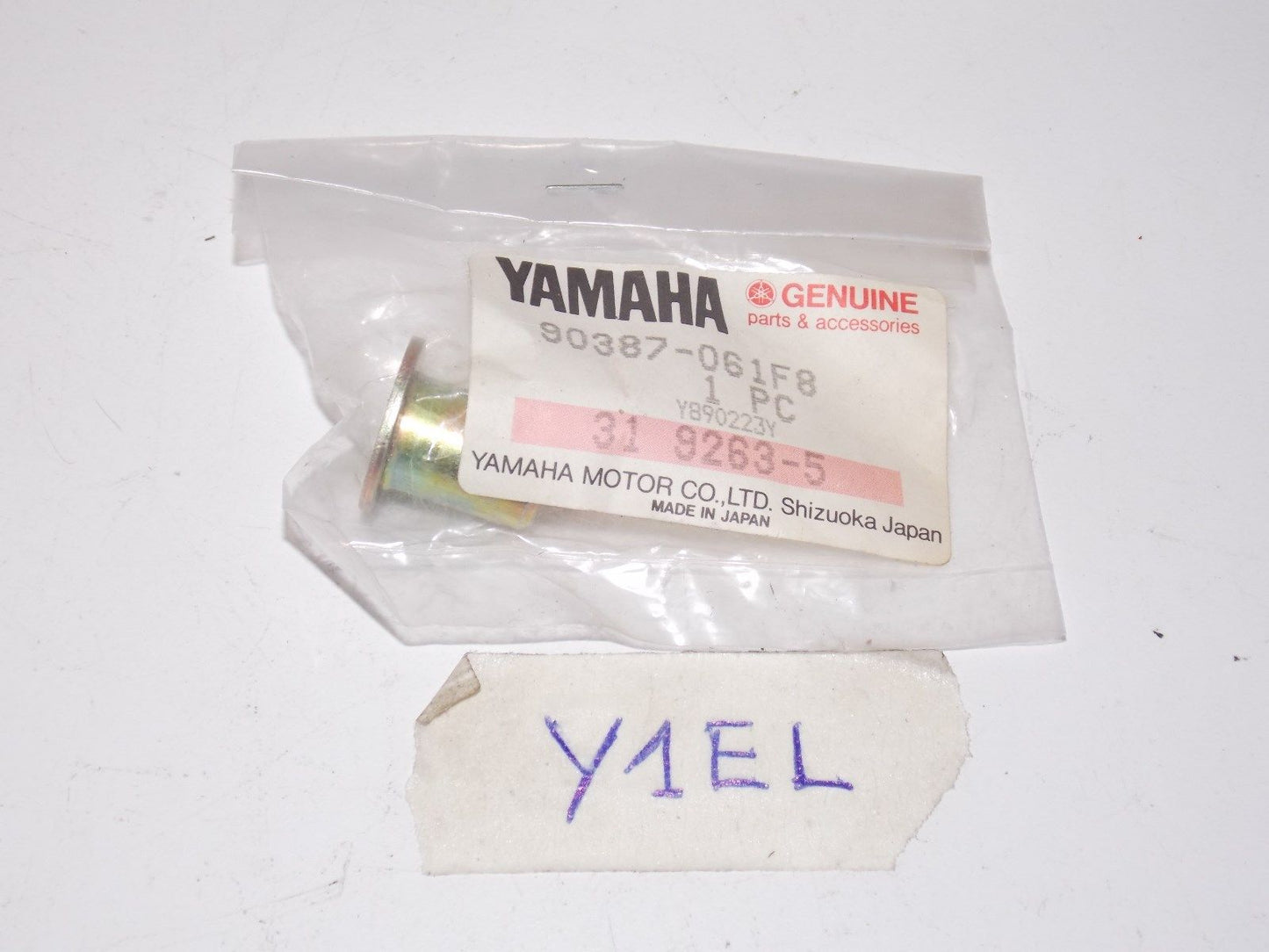 NOS YAMAHA  COLLAR 1987-1990 90387-061F8 MOTO-4 RIVA 125 125Z V-MAX EXCITER LE - MotoRaider