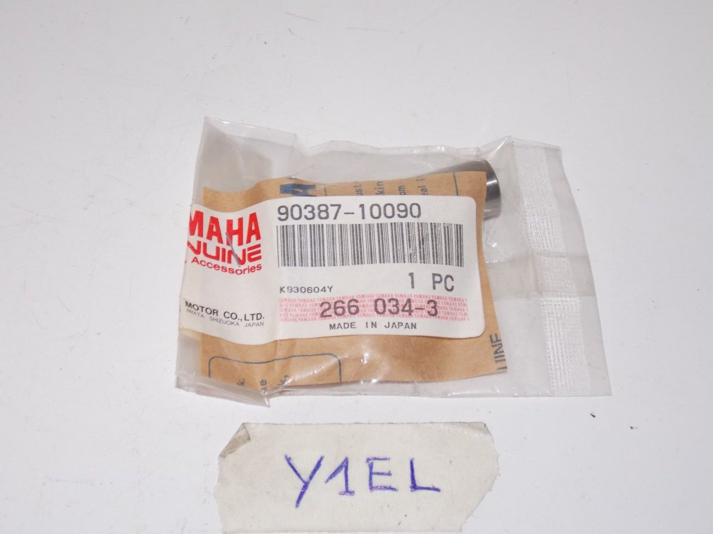 NOS YAMAHA COLLAR 1968-2011 90387-10090 SL 351 SRV 440 V-MAX RS VENTURE GT - MotoRaider