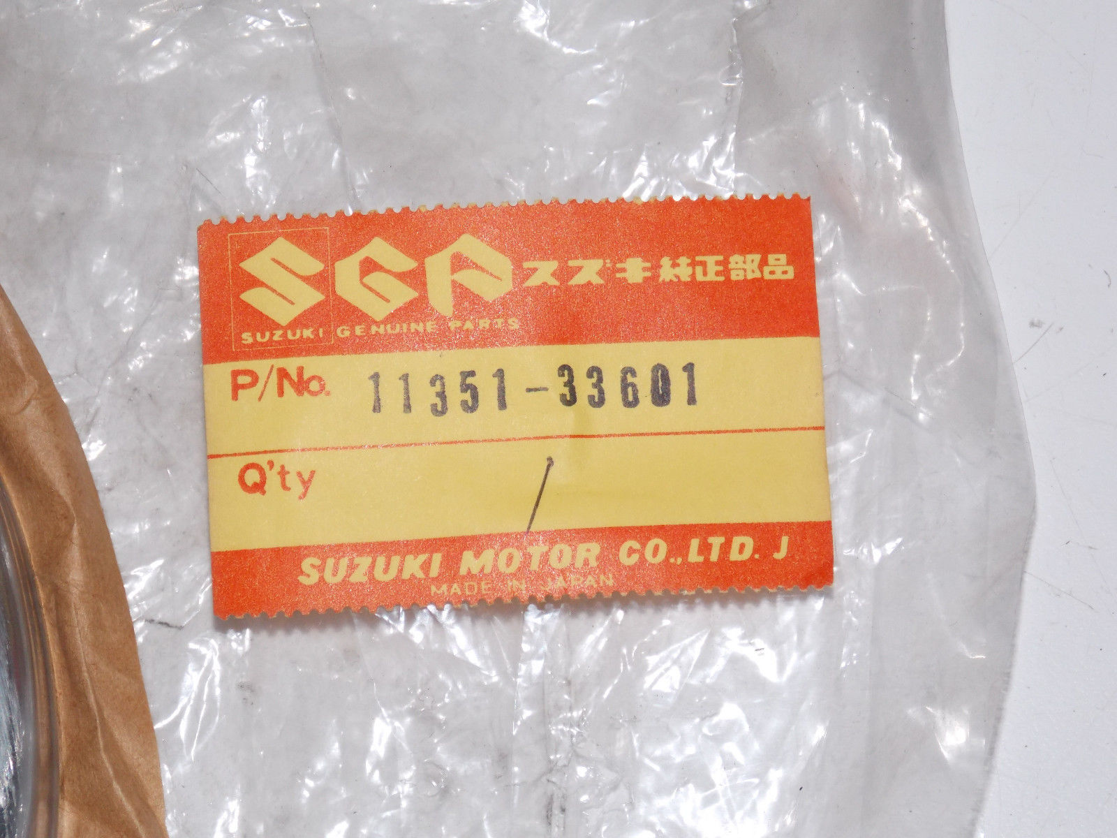 OEM SUZUKI 1972 1973 1974 1975 1977 GT380 GENERATOR MAGNETO COVER 11351-33601 - MotoRaider