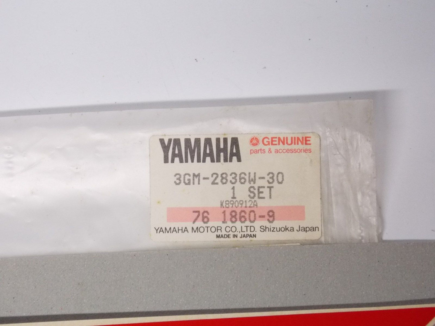 NOS YAMAHA 1990 FRZ1000 STICKER EMBLEM DECAL GRAPHIC MARK 3GM-2836W-30 - MotoRaider