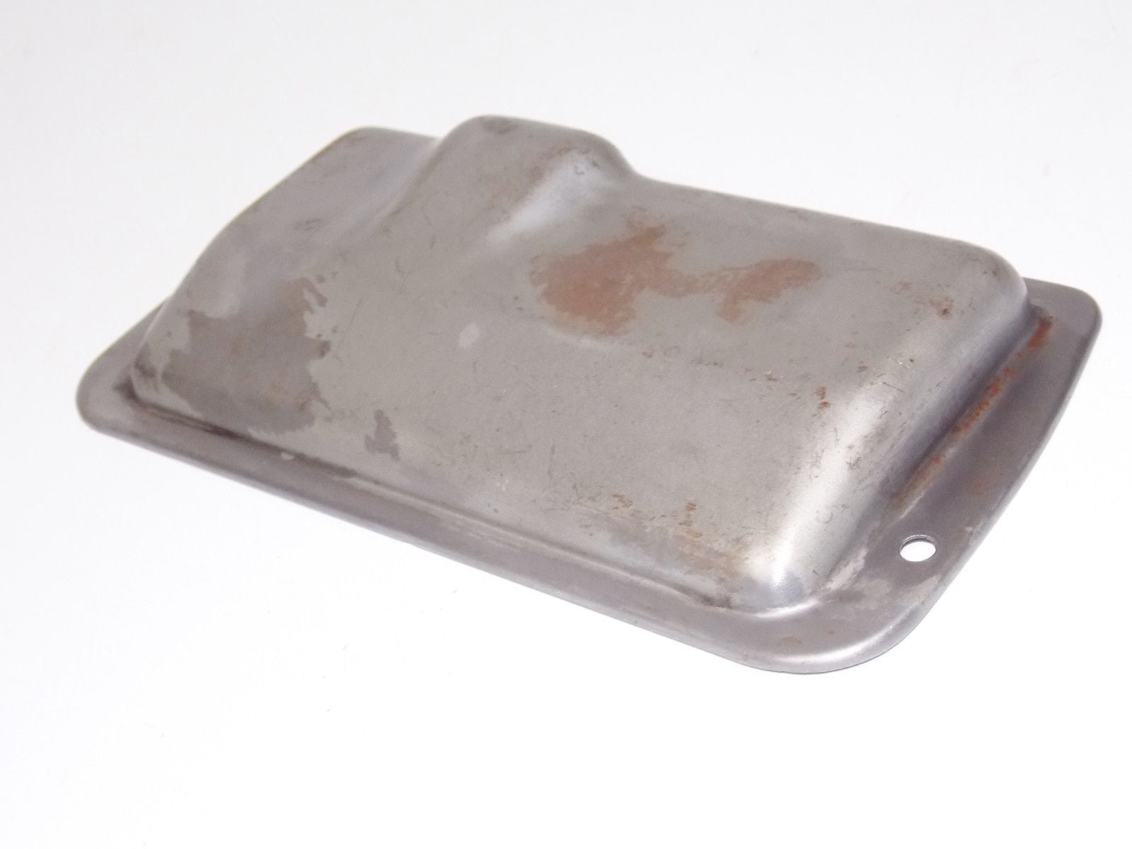 OEM 1980 SUZUKI GS450 STARTER COVER MOTOR ENGINE PANEL LID 11382-44100 - MotoRaider