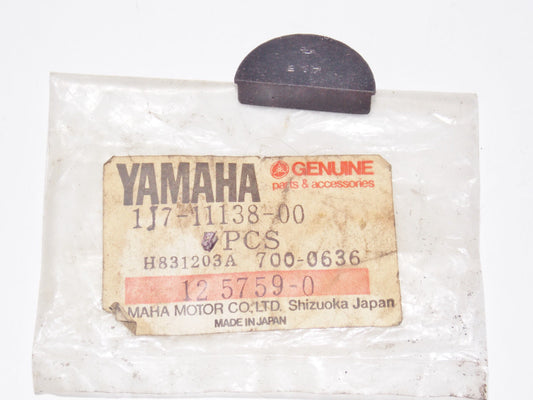 OEM NOS YAMAHA 1974 1976 1977 1983 DT126 XS750 XJ650 XJ1100 XS400 PLUG 1J7-11138 - MotoRaider
