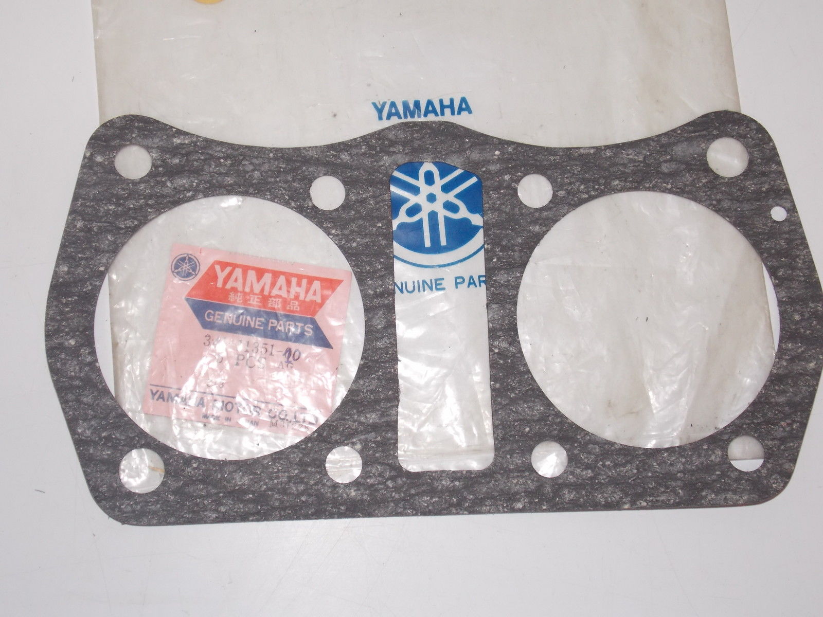 NOS YAMAHA  1973 1974 CYLINDER GASKET TX750  341-11351-10 - MotoRaider