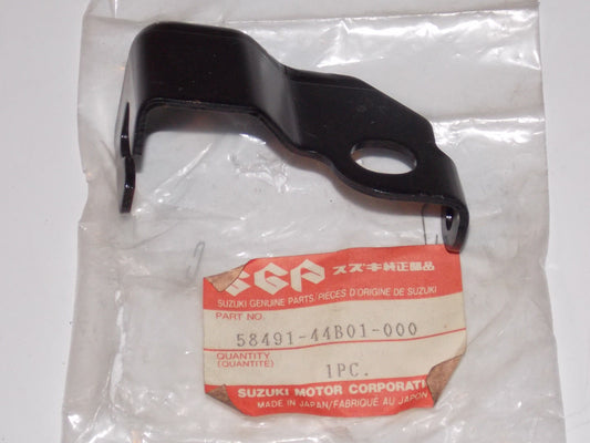 NOS OEM SUZUKI 1989 1990 DR800 CHOKE CABLE HOLDER BRACKET MOUNT 58491-44B01 - MotoRaider