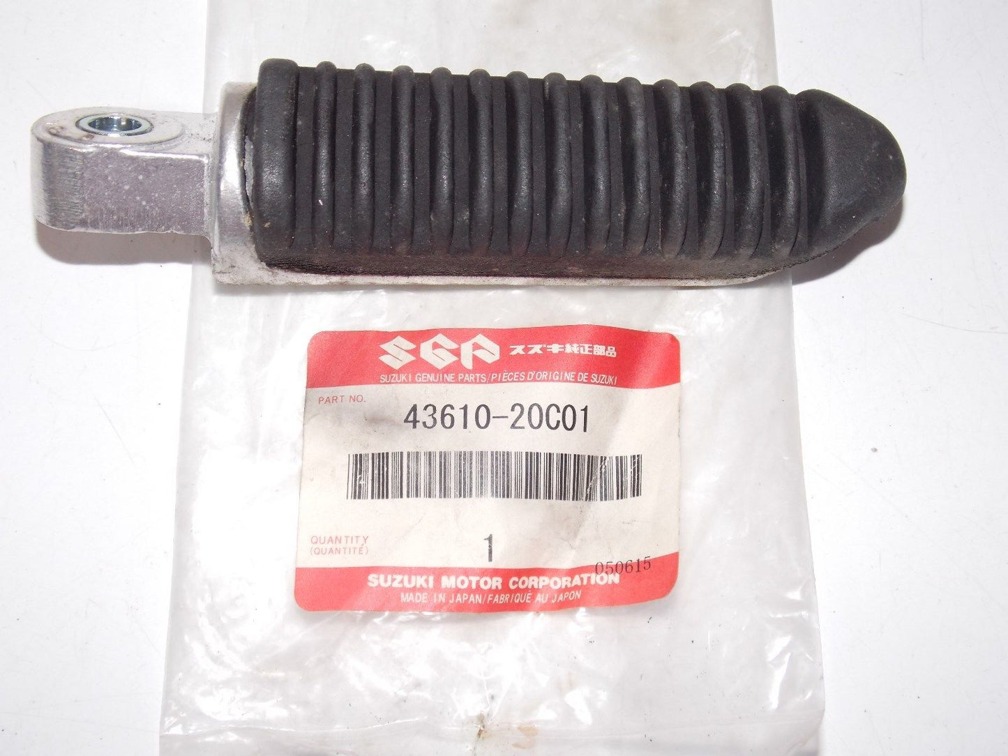 OEM SUZUKI 1987-2003 PILLION FOOTREST STAND PEG GSX6006 - MotoRaider