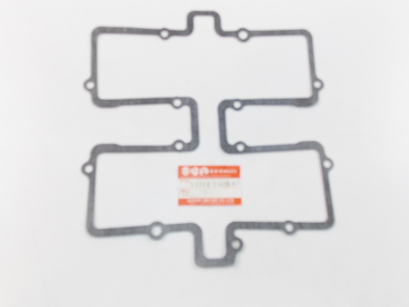 NOS SUZUKI 1982 1983 CYLINDER HEAD COVER GASKET GS300  11173-11420-H17 - MotoRaider