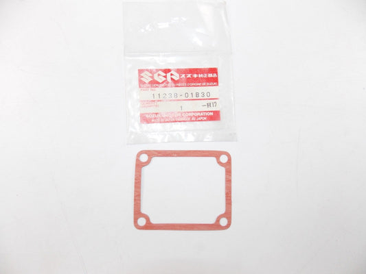 NOS SUZUKI 1986 1987 1988 GASKET CYLINDER COVER NO.2 RM125  11238-01B30 - MotoRaider