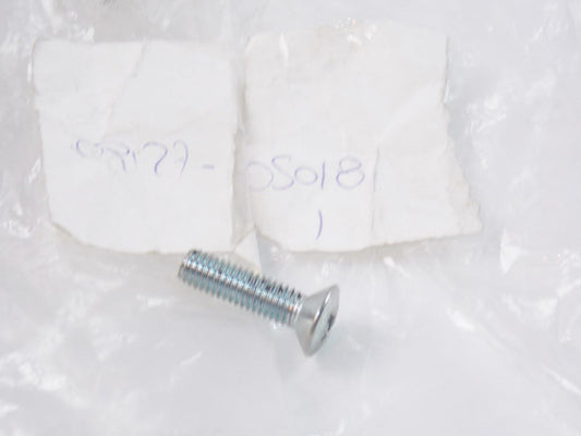 NOS SUZUKI 1987-2009 SCREW VS1400 VS800 VS750  09127-05018 - MotoRaider