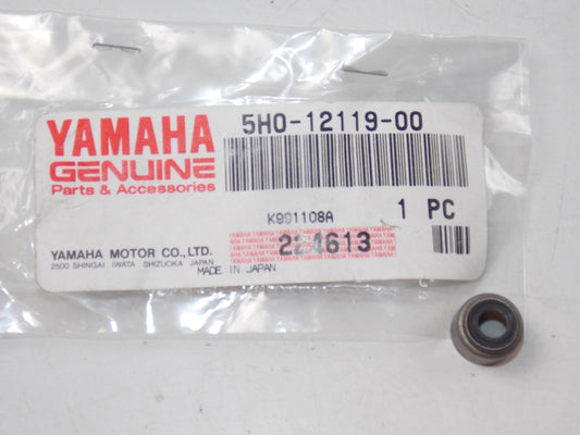 NOS YAMAHA  1983-2014  VALVE STEM SEAL YFM225 XVS95 TW200 FZ600   5H0-12119 - MotoRaider