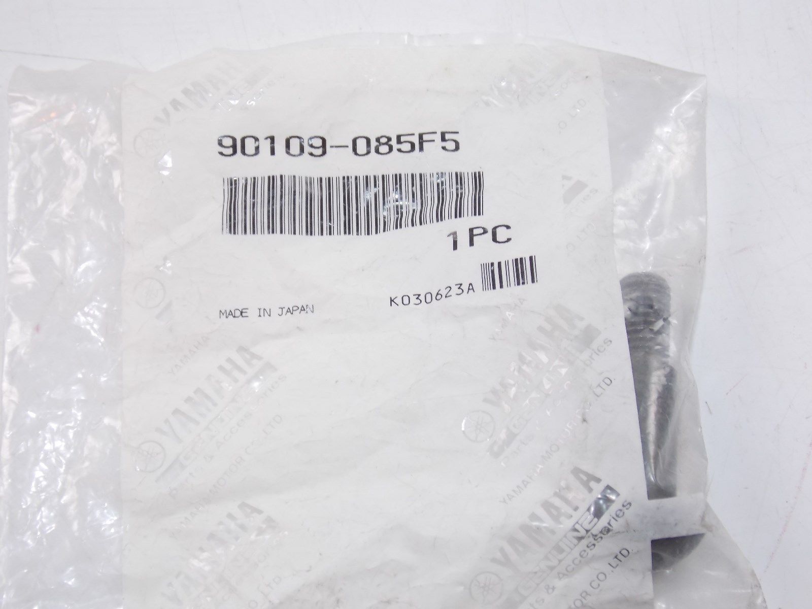 NOS YAMAHA 2008-2013 BOLT (3XP)  WR250 XT250   90109-085F5 - MotoRaider