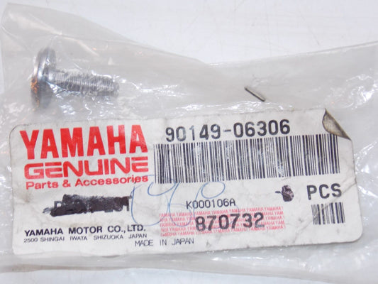NOS YAMAHA  1985-2010  SCREW (3JM)  YTZ250 YFM350 YFZ350 YFS200   90149-06306 - MotoRaider