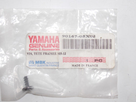 NOS YAMAHA 2001 2003 2004 TAPPING SCREW  YZF125 CW50  90167-05X02 - MotoRaider