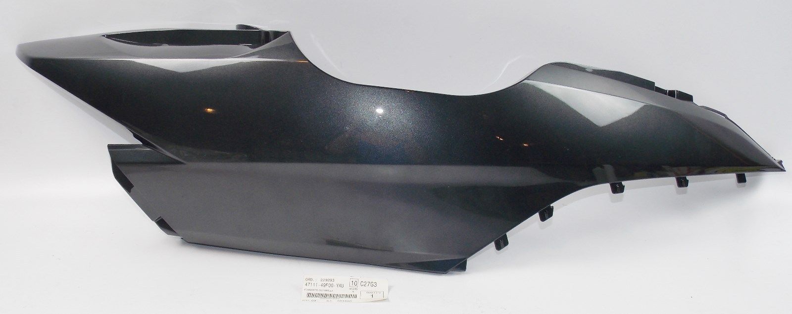 NOS SUZUKI 2005 COVER UH125 UH200 47111-49F00-YAU - MotoRaider