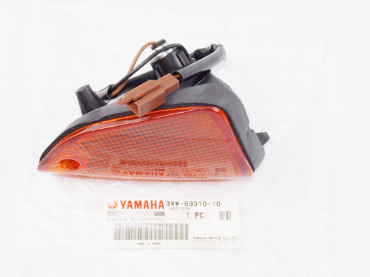 OEM YAMAHA 1996 1997 1998 1999 YP250 TURN SIGNAL INDICATOR BLINKER 3XW-83310-10 - MotoRaider