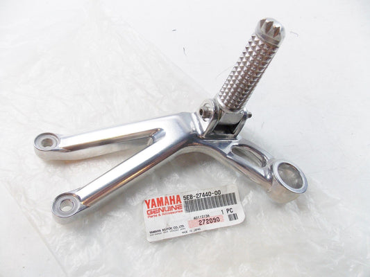 NOS OEM YAMAHA 1999-2002 REAR FOOTREST ASSY R6-YZFR6  5EB-27440-00 - MotoRaider