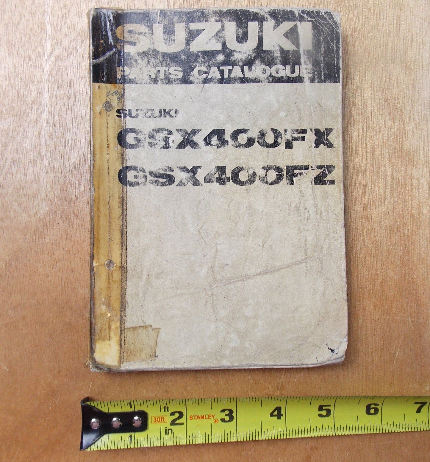 USED SUZUKI 1982 PARTS CATALOGUE BOOK GSX400FX/FZ 99000-34607 - MotoRaider