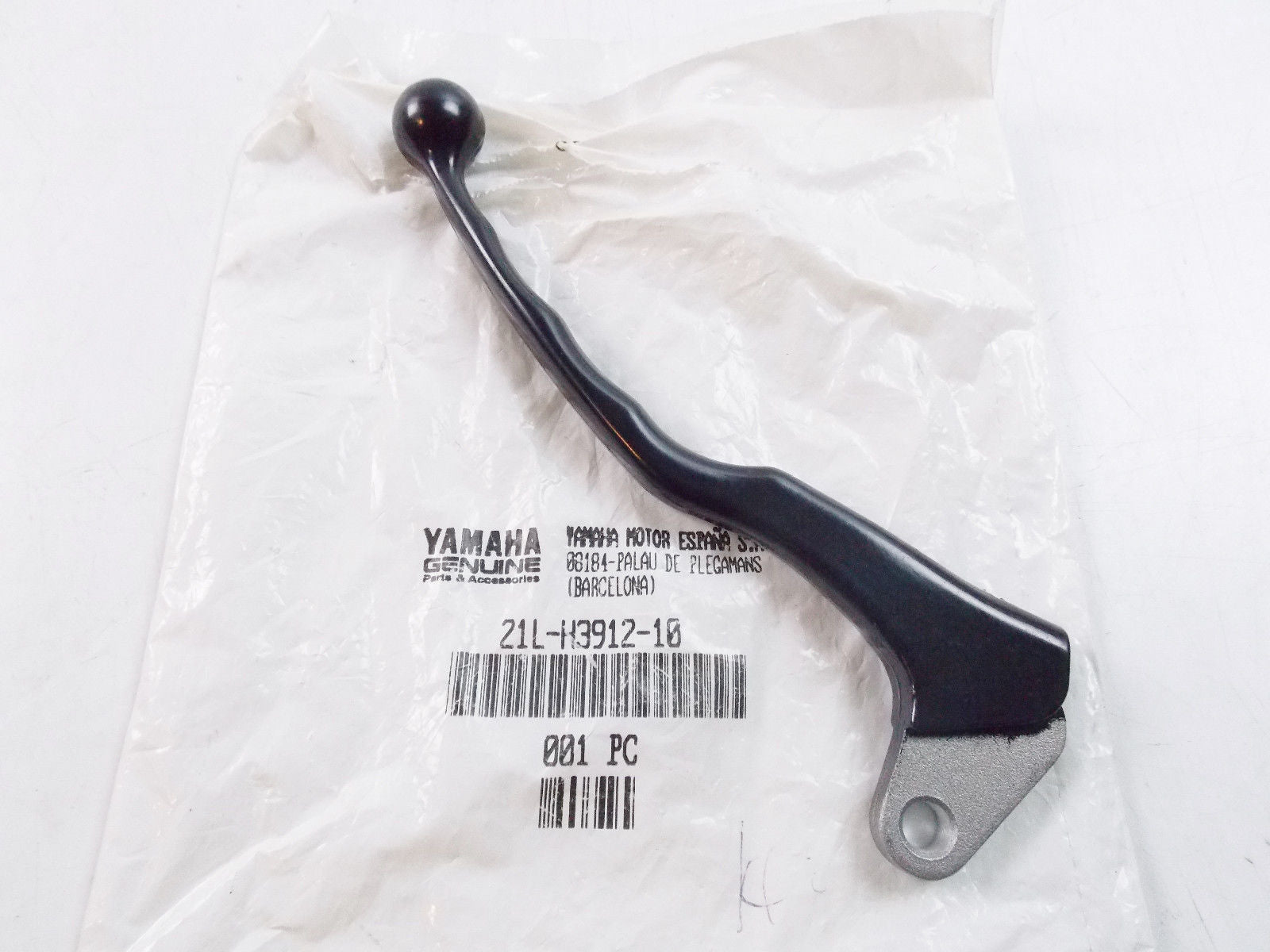 OEM NOS YAMAHA LEFT BLACK LEVER MOTORCYCLE 21L-H3912-10 - MotoRaider