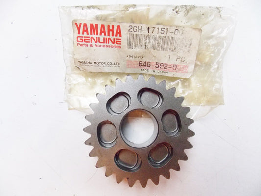NOS YAMAHA 1987-1997 5TH PINION GEAR FZR1000 GTS1000 YZF1000  2GH-17151-00 - MotoRaider