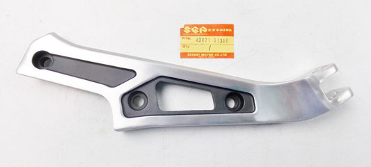 NOS SUZUKI 1983 1985 LEFT MUFFLER BRACKET GS700/750  43821-31300 - MotoRaider