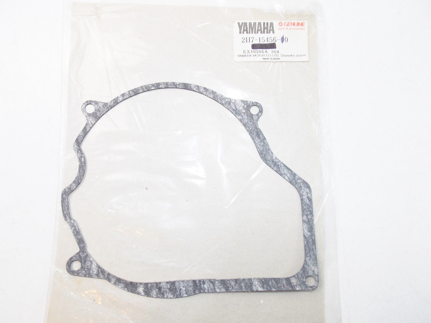 OEM YAMAHA 1980 XS1100 ENGINE OIL PUMP SIDE COVER GASKET SEAL 2H7-15456-10 - MotoRaider