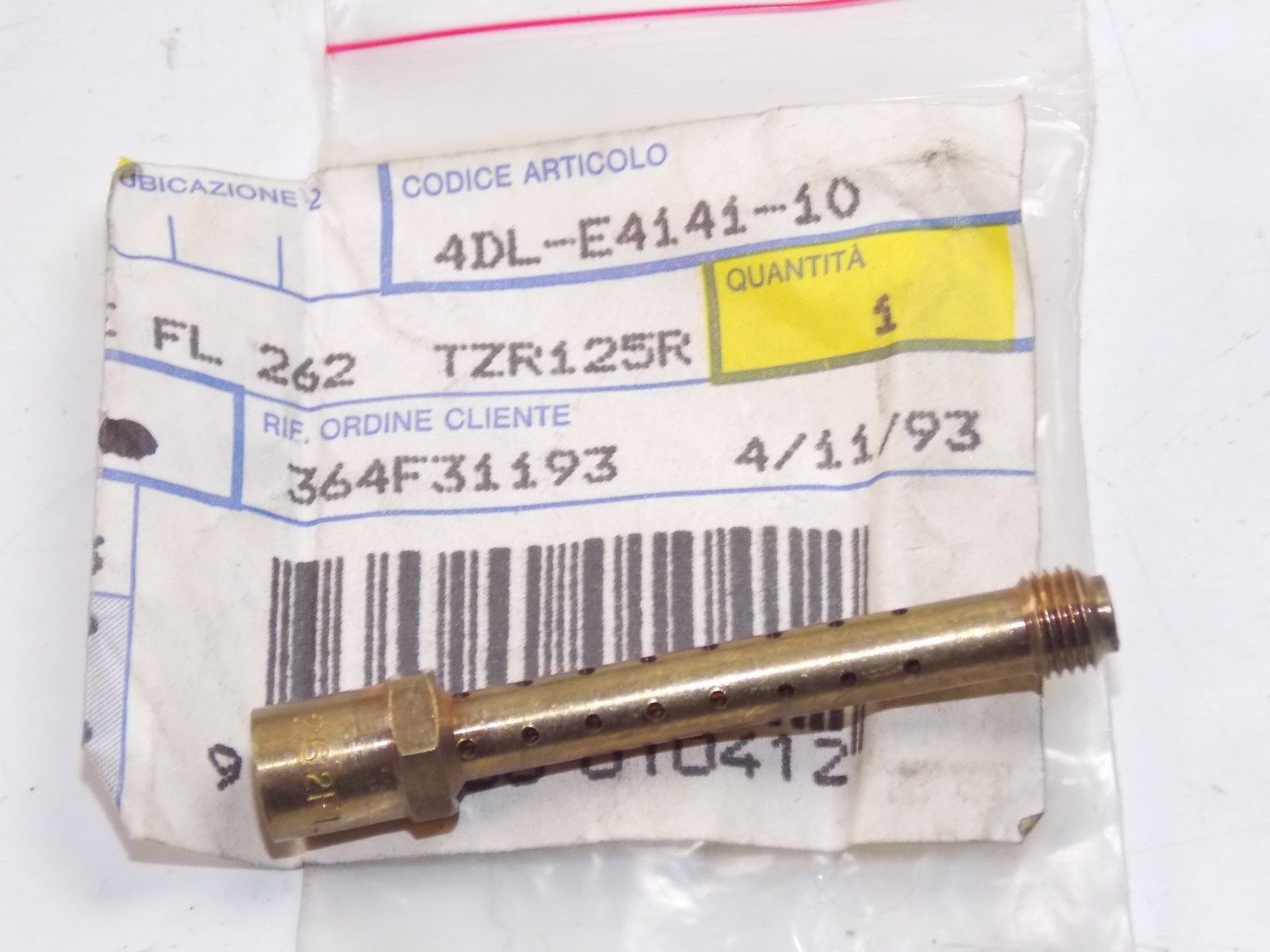 NOS YAMAHA 1992 1994 MAIN NOZZLE TZR125   4DL-E4141-10 - MotoRaider