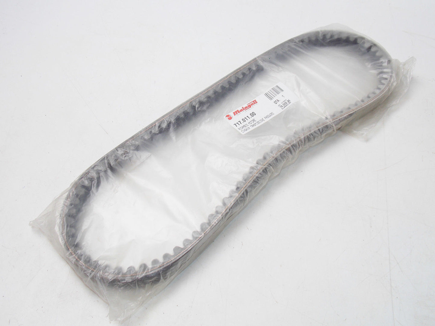 OEM 2005 MALAGUTI PASSWORD 250 SCOOTER TOOTHED DRIVING BELT 717.011.00 - MotoRaider
