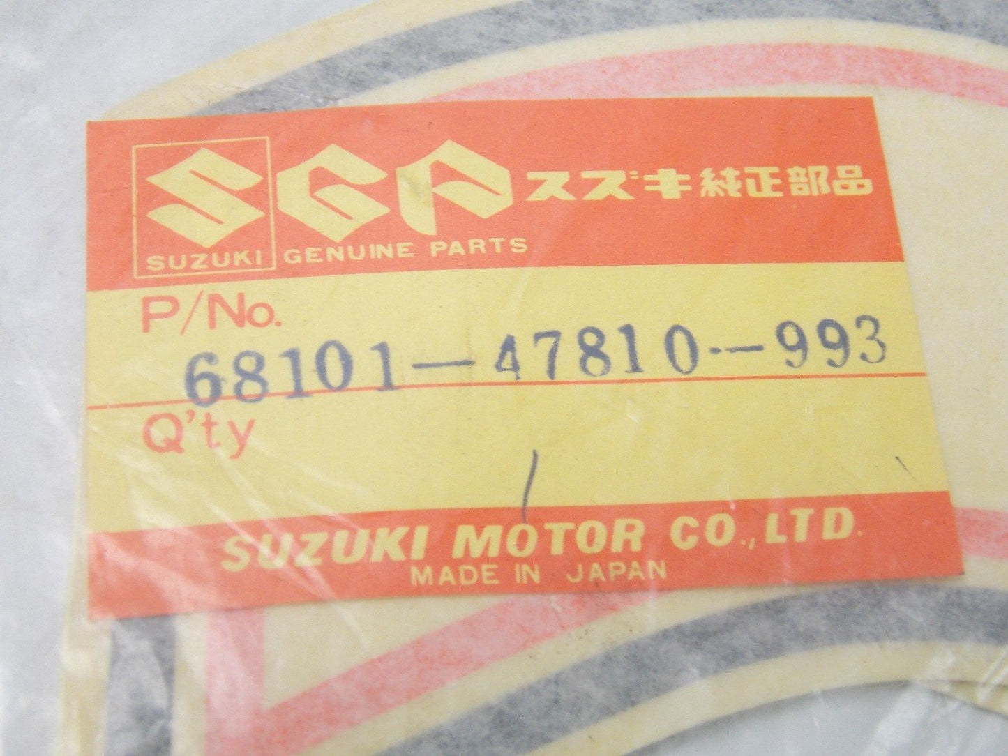 NOS SUZUKI DECAL EMBLEM STICKER GRAPHIC  68101-47810-993 - MotoRaider