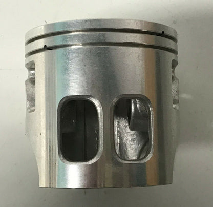 NOS YAMAHA  1979 1980 1981 PISTON 2 O/S 0.50 IT175   2W6-11636-00 - MotoRaider