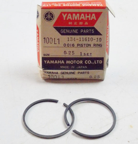 NOS YAMAHA  1966 1967 PISTON RING SET 1ST OVER 0,25 YL1  134-11610-10 - MotoRaider
