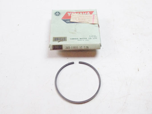 NOS YAMAHA  1969 1970 1971 PISTON RING 1ST O/S 0.25 DT1  285-11611-10 - MotoRaider