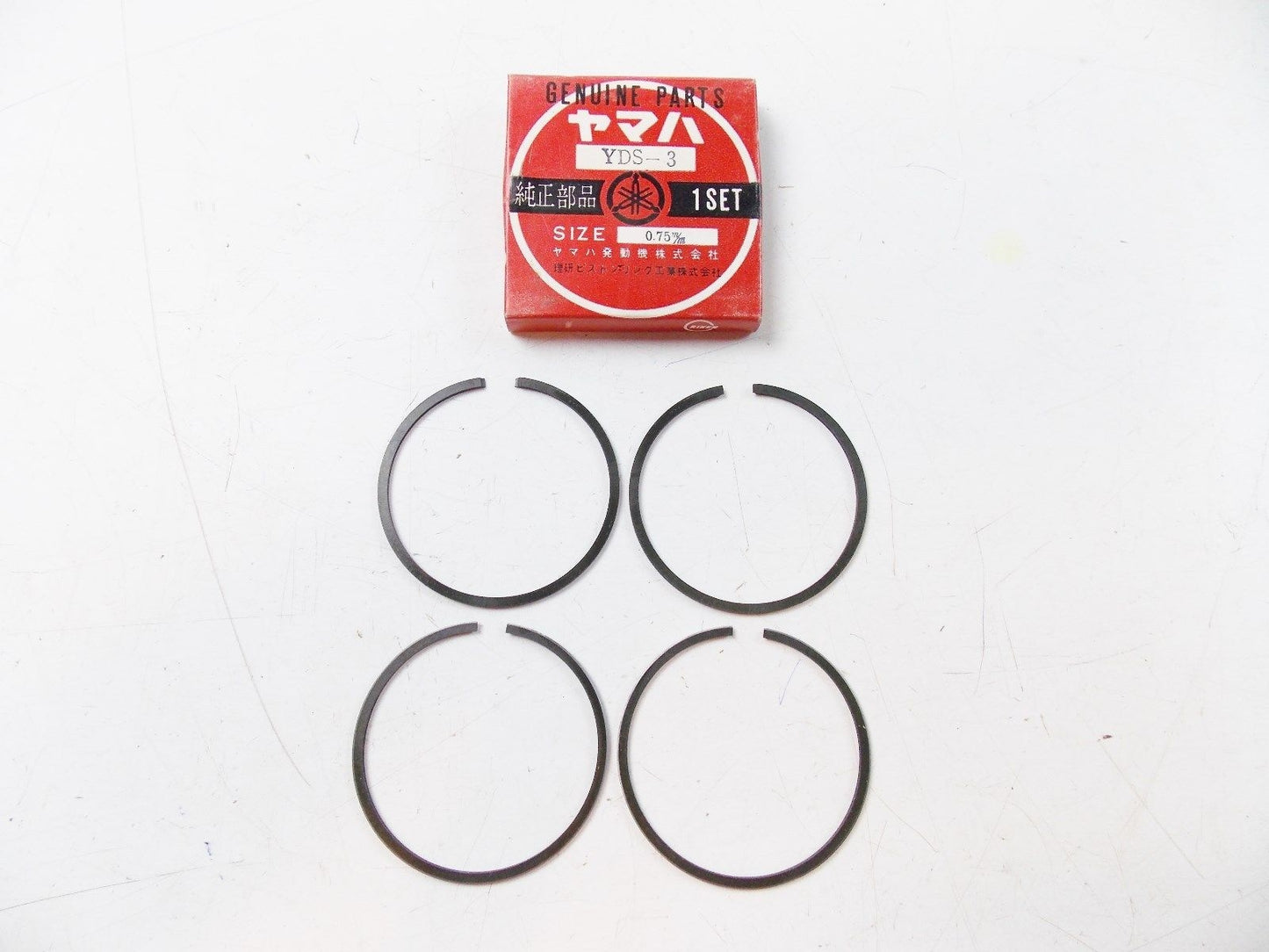 NOS YAMAHA1965-67  PISTON RING SET 3RD O/S 0.75 YDS3 YDS5 YMS  156-11610-30 - MotoRaider
