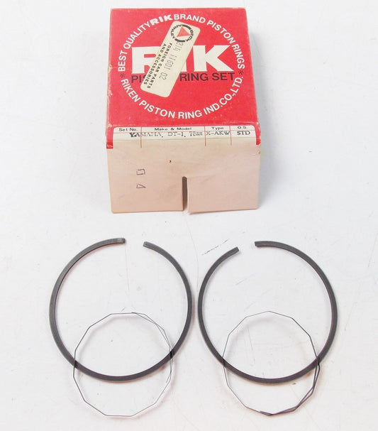NOS YAMAHA1968-1970 RIKEN PISTON RING SET STD DT-1 214-11601-02 - MotoRaider