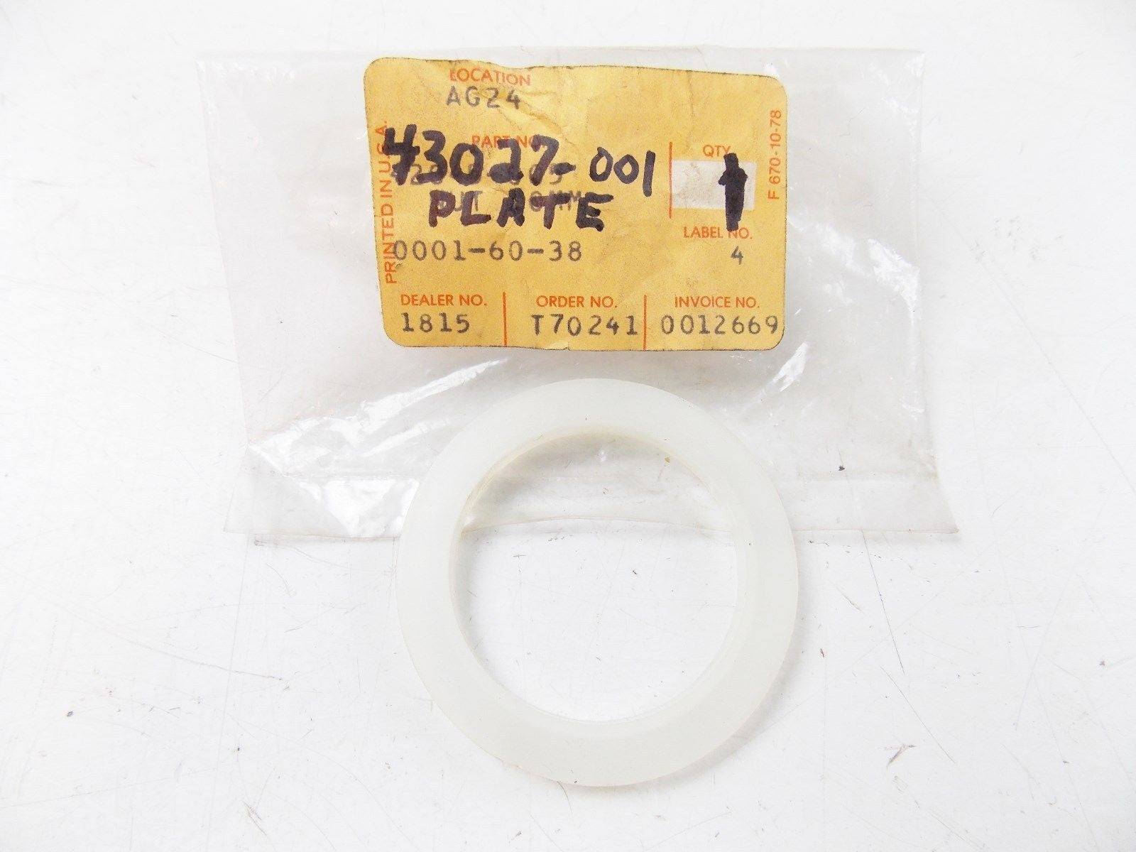 NOS KAWASAKI 1969-1981 MASTER CYLINDER PLATE H1/2 KZ400/750 KH400  43027-001 - MotoRaider