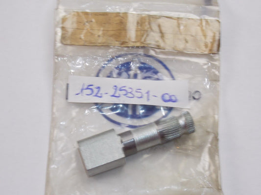 NOS YAMAHA 1962-1967 REAR BRAKE CAMSHAFT YDS2 YDS3 YDS5 YM1  152-25351-00 - MotoRaider