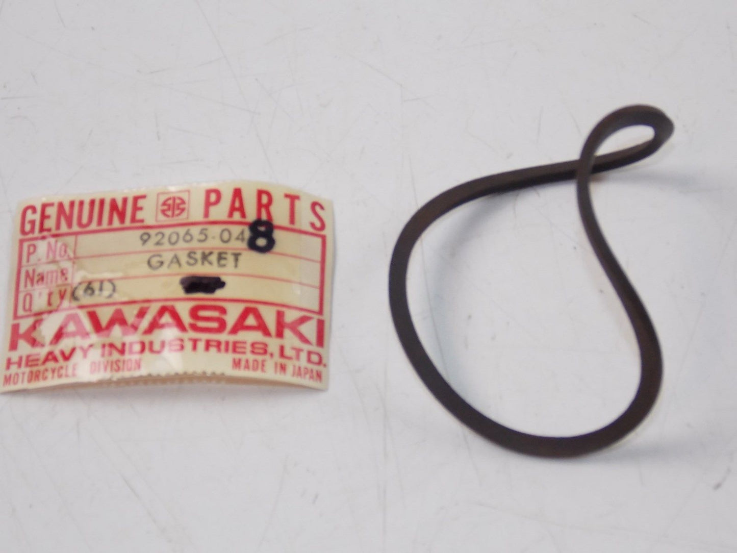 NOS KAWASAKI 1969-1976 ENGINE COVER GASKET H1 KH500  92065-048 - MotoRaider