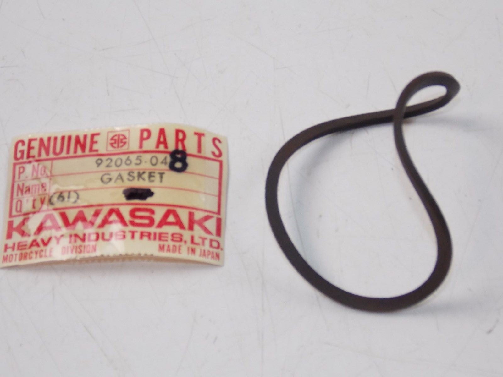 NOS KAWASAKI 1969-1976 ENGINE COVER GASKET H1 KH500  92065-048 - MotoRaider
