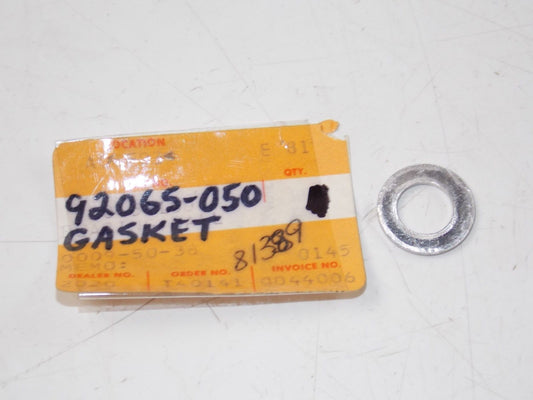 NOS KAWASAKI 1966 1967 1969 CROWN NUT GASKET (TWO)  W1 W2 92065-050 - MotoRaider