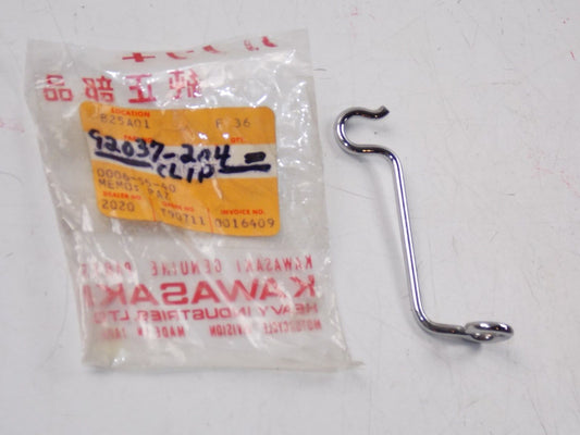 NOS KAWASAKI 1977 F FENDER BRACKET CABLE GUIDE KZ200  92037-204 - MotoRaider